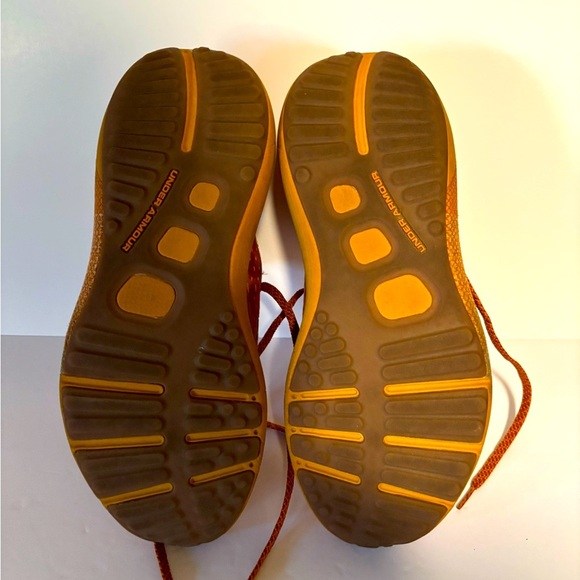 Pre-Owned Under Armour Phantom Men’s Size 10 Vibrant Orange Athletic Shoes - Picture 4 of 7